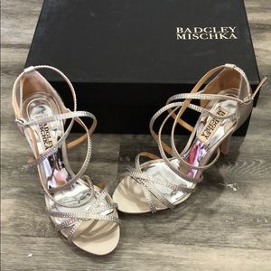 Badgley Mischka silver satin heel sandal size 5.5